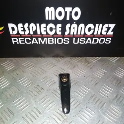 GANCHO CONTRAESCUDO KYMCO...