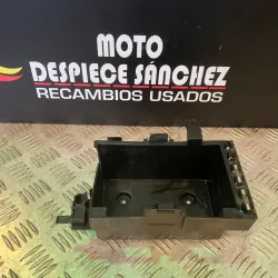 CAJA DE BATERIA KYMCO...