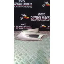 CACHA DELANTERA DERECHA...