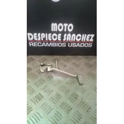 PALANCA DE FRENO TRASERO...