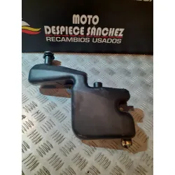 DEPOSITO DE ACEITE PIAGGIO...