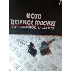 JUEGO DE POSAPIES TRASEROS...