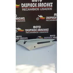 LATERAL IZQUIERDO APRILIA...