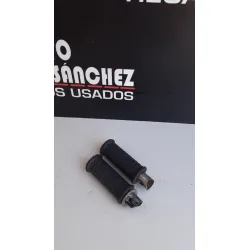 REPOSAPIES TRASEROS SUZUKI...