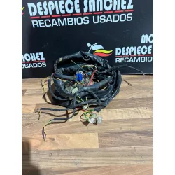 INSTALACIÓN ELÉCTRICA DERBI...