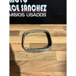 EMBELLECEDOR DE FARO DERBI...