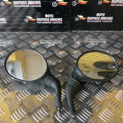 JUEGO DE ESPEJOS YAMAHA...