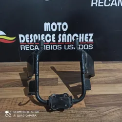 ARAÑA DE FARO YAMAHA SR 250...