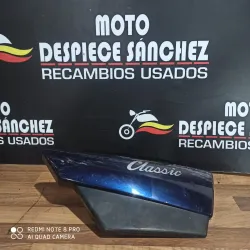 TAPA DERECHA BAJO ASIENTO...