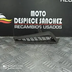 REJILLA IZQUIERDA DE...