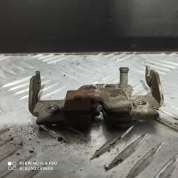 VISAGRA DE ASIENTO APRILIA...