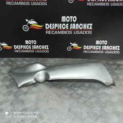 QUILLA DERECHA PIAGGIO X 8...