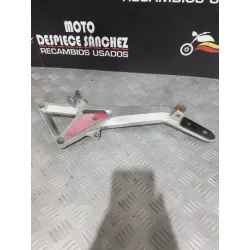 ESTRIBERA DERECHA HONDA CB...