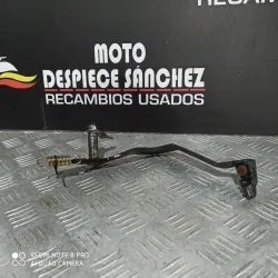 PALANCA DE FRENO TRASERO...