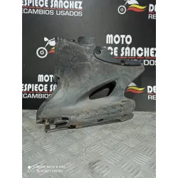 REPOSAPIE IZQUIERDO BAJO...