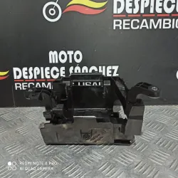 CAJA DE BATERIA HONDA CRF...