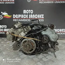 MOTOR SUZUKI RG 125 GAMMA