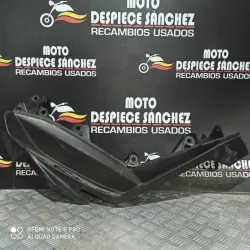 SUELO DERECHO YAMAHA N MAX...