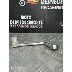 PALANCA DE FRENO TRASERO...