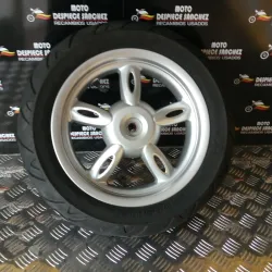 LLANTA TRASERA NEOS 2017