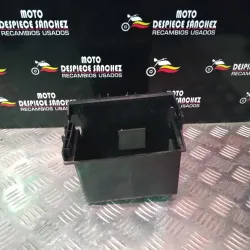 CAJA DE BATERIA DAELIM S2...