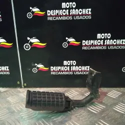 REPOSAPIE IZQUIERDO DAELIM...