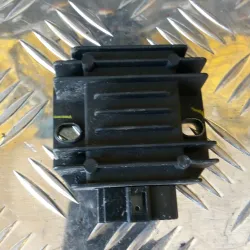 REGULADOR DE CORRIENTE...