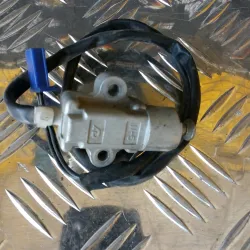 SENSOR DE CABALLETE LATERAL...