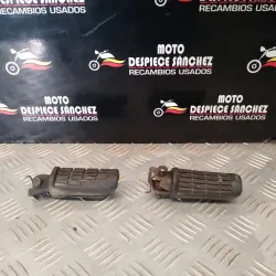 REPOSAPIES TRASEROS HONDA...