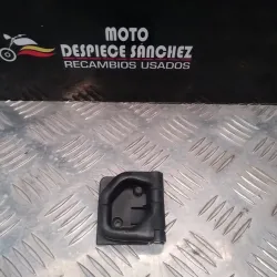 GANCHO DE CONTRA ESCUDO...