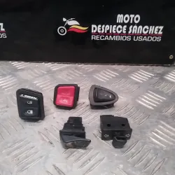 BOTONERAS HONDA SH 300 2012
