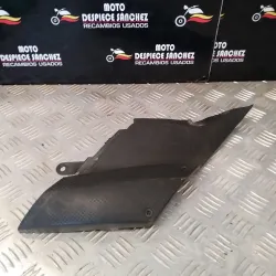 TAPA EMBELLECEDOR DERECHO...