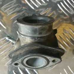 TOMA DE CARBURADOR DE...