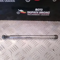 EJE DE RUEDA DELANTERA...