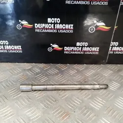 EJE DE RUEDA DELANTERA...