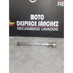 EJE RUEDA DELANTERA DERBI...