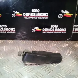 REPOSAPIE TRASERO DERECHO