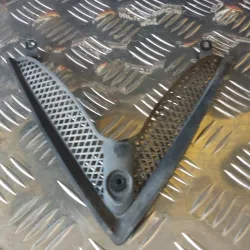 REJILLA TRASERA DE FRONTAL...