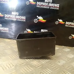 CAJA DE BATERIA PIAGGIO...