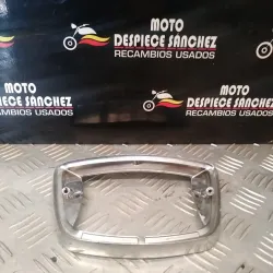 EMBELLECEDOR DE PILOTO...