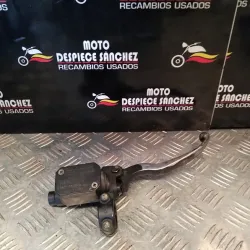 BOMBA DE FRENO DELANTERO...