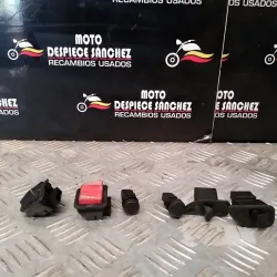 JUEGO DE BOTONERAS PIAGGIO X8