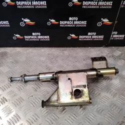 SOPORTE DE MOTOR PIAGGIO X9...