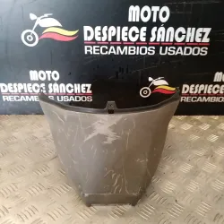 CARCASA BAJO ASIENTO...