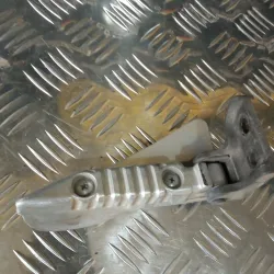 ESTRIBERA TRASERA IZQUIERDA...