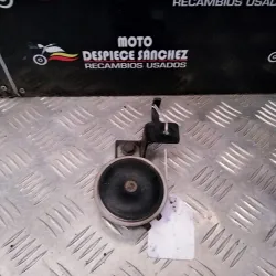 BOCINA SUZUKI GSR 600 2006