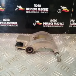 SOPORTE DE MOTOR SUZUKI...