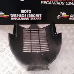 REJILLA DE RADIADOR SUZUKI...