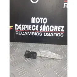 REPOSAPIE TRASERO DERECHO...