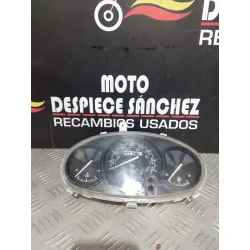 MARCADOR CON CASCARON ROTO...